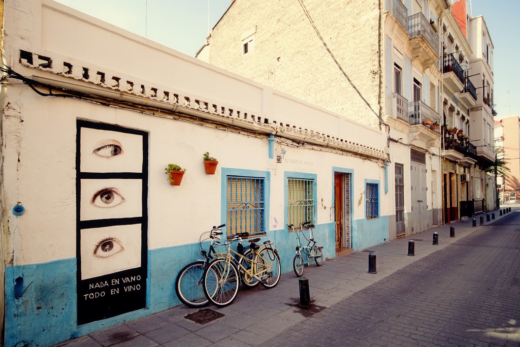 Facade of a house in the El Cabañal neighborhood