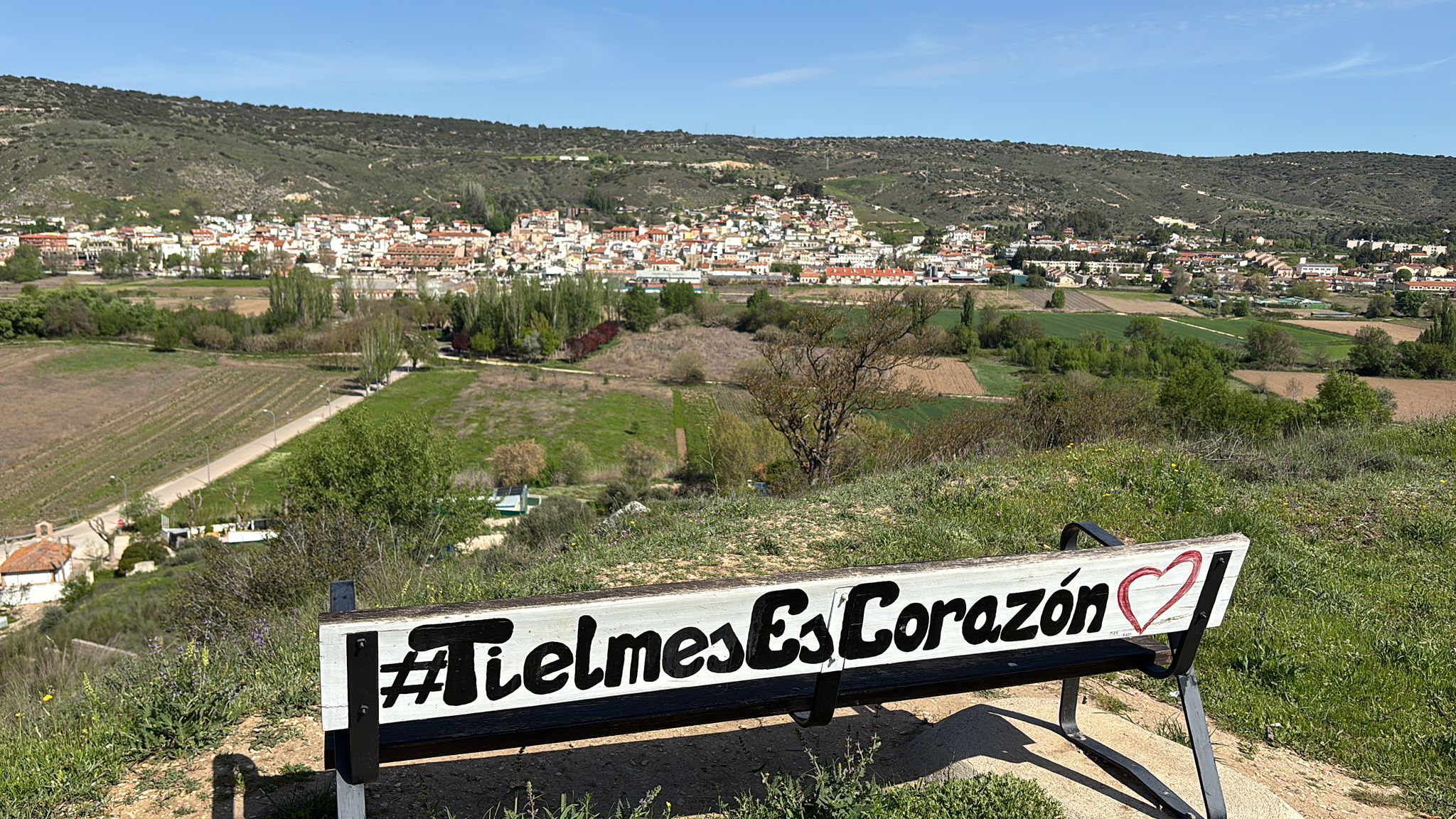 vista panorámica exterior del municipio desde el Mirador del Banco mas  Bonito.