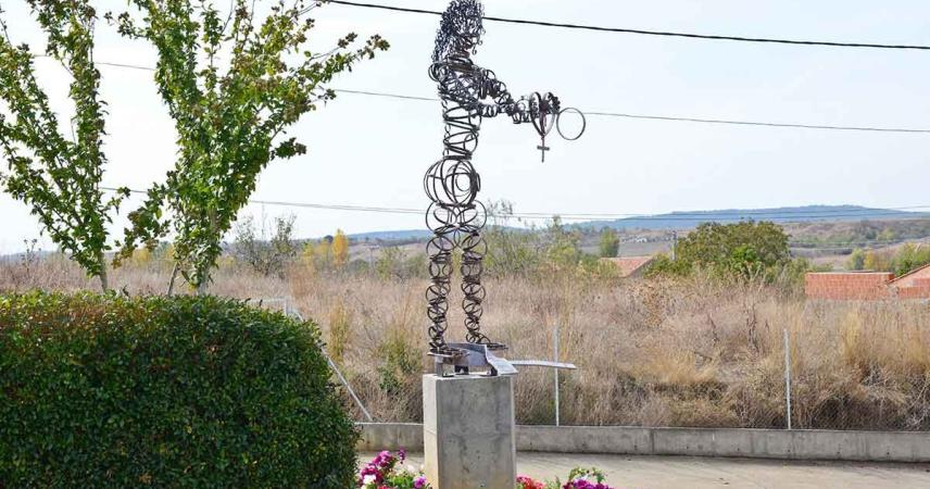 Sculpture d&#39;un corps de femme en fer