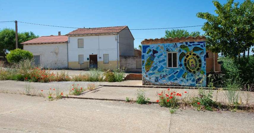 Peinture murale d&#39;animaux aux formes abstraites et aux tons bleus et verts