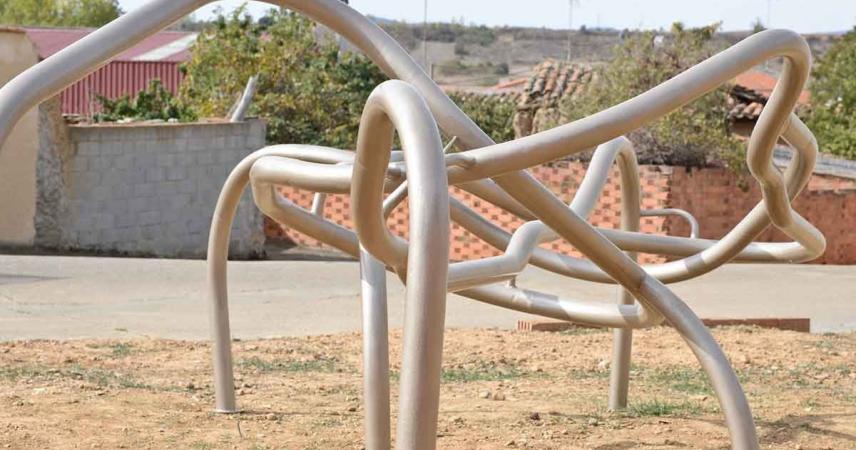 Sculpture abstraite en fer