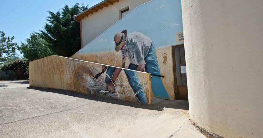 Peinture murale d&#39;un homme en train de tondre