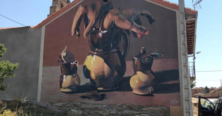Peinture murale abstraite dans les tons bruns