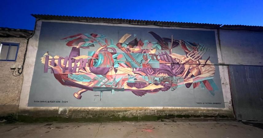 Peinture murale de formes abstraites