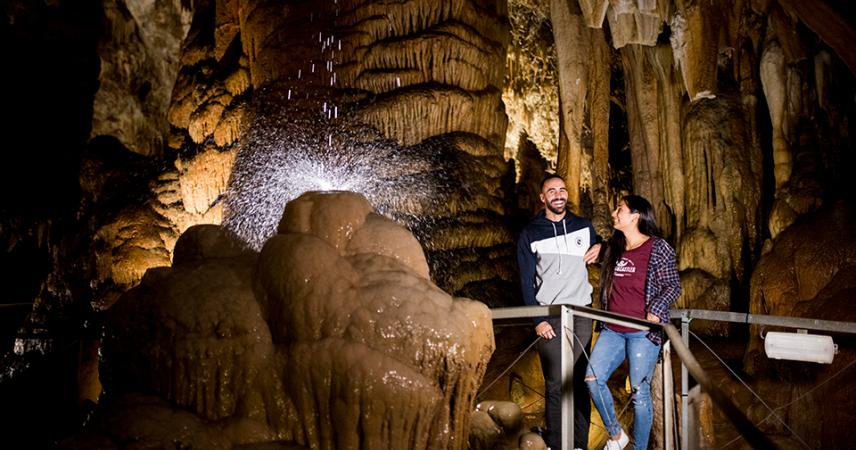 A couple inside the Pozalagua cave